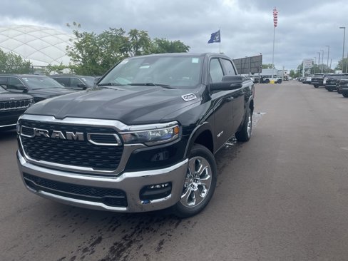 New 2026 RAM 1500 4x4 Crew Cab image 1