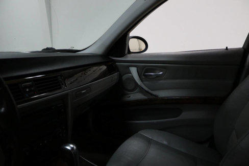 Used 2006 BMW 325i Sedan image 17