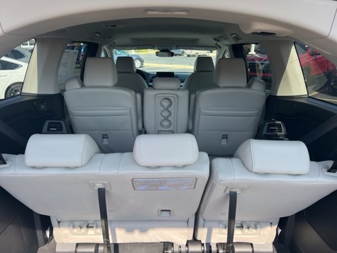 New 2026 Honda Odyssey EX-L image 7