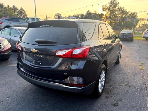Used 2018 Chevrolet Equinox LT image 3