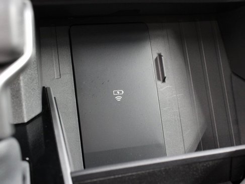 Used 2025 Toyota Sequoia Platinum image 63