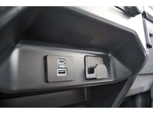 Used 2023 Ford F150 XLT image 28