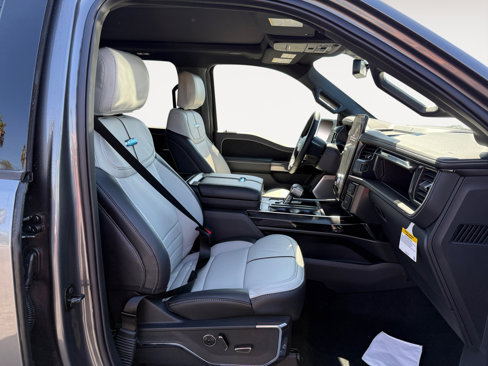 New 2025 Ford F150 Lightning Platinum image 19