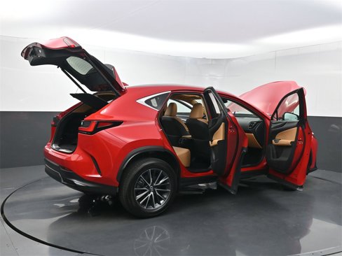 Used 2024 Lexus NX 250 FWD w/ Premium Package image 38