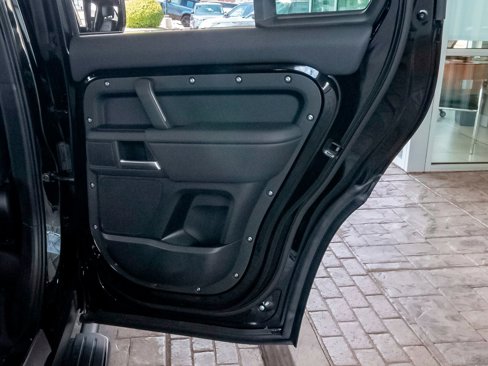 New 2025 Land Rover Defender 110 S image 49