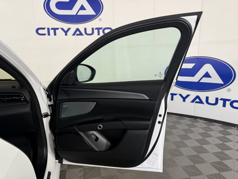 Used 2024 Maserati Grecale GT image 15