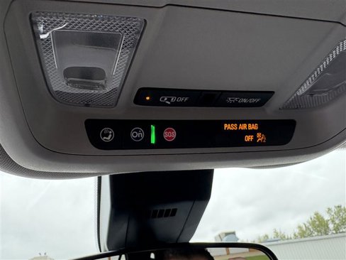Used 2024 Chevrolet Equinox LT image 13
