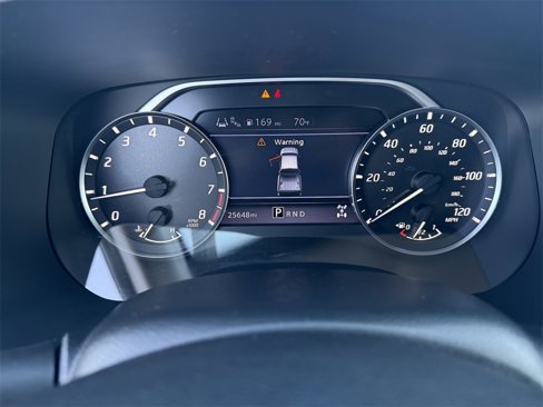 Used 2022 Nissan Frontier SV w/ Technology Package image 22