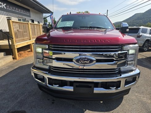 Used 2019 Ford F250 Lariat w/ Lariat Ultimate Package image 6