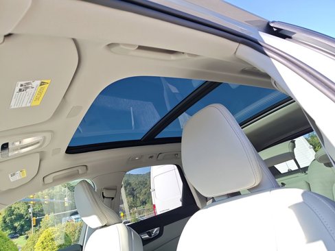 New 2026 Volvo XC60 B5 Ultra w/ Protection Package Premier image 9