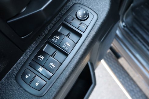 Used 2020 RAM 3500 Tradesman image 27