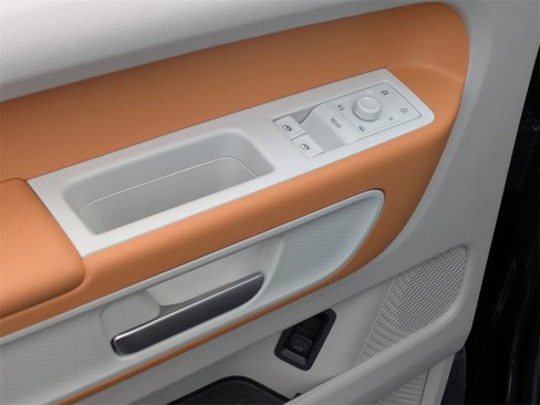 New 2025 Volkswagen ID. Buzz Pro S Plus image 11