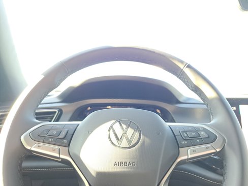 New 2026 Volkswagen Atlas Cross Sport SEL Premium R-Line image 20