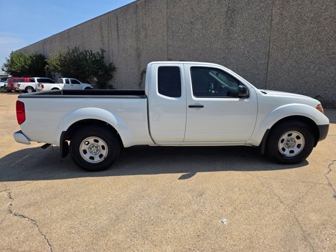 Used 2020 Nissan Frontier S w/ S Utility Package image 9