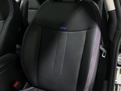 Certified 2025 MINI Cooper S image 13
