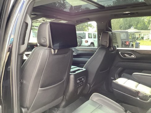 Used 2023 Chevrolet Tahoe Premier image 14