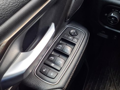 Used 2020 RAM 1500 Rebel w/ Rebel Level 2 Equipment Group image 18