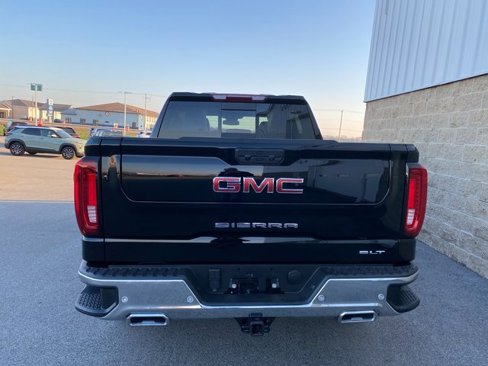New 2025 GMC Sierra 1500 SLT w/ SLT Premium Plus Package image 6