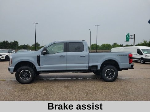 New 2026 Ford F250 4x4 Crew Cab Super Duty image 3