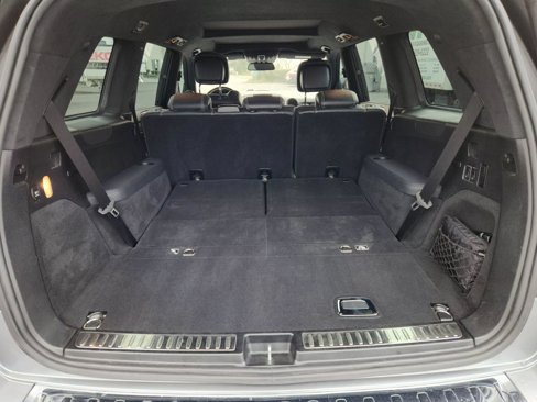 Used 2016 Mercedes-Benz GL 63 AMG 4MATIC image 17