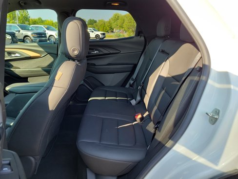 Used 2023 Chevrolet TrailBlazer ACTIV w/ Sun and Liftgate Package image 10