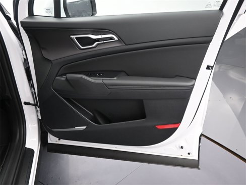 New 2026 Kia Sportage EX image 22