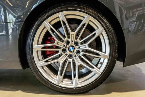 Used 2025 BMW M2 w/ Lighting Package image 27