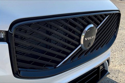 New 2026 Volvo XC60 B5 Ultra w/ Climate Package image 33