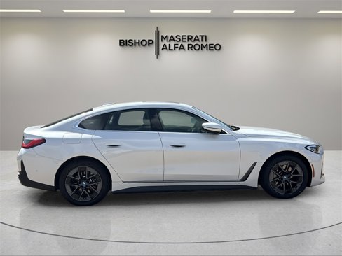 Used 2024 BMW i4 xDrive40i image 2