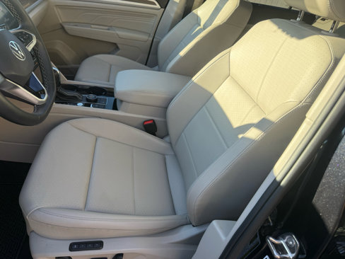 Used 2023 Volkswagen Atlas SEL image 10