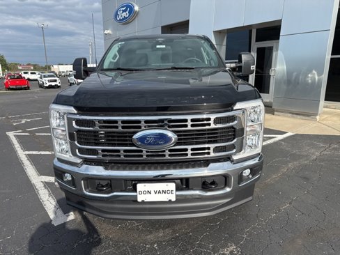 New 2026 Ford F250 XLT image 9