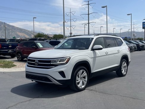 Used 2023 Volkswagen Atlas SE image 4