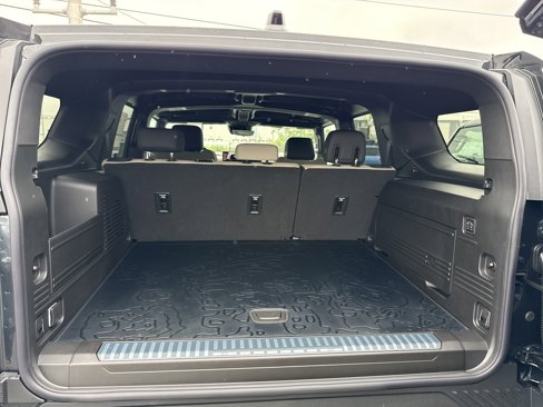 New 2026 GMC Hummer EV SUV image 20