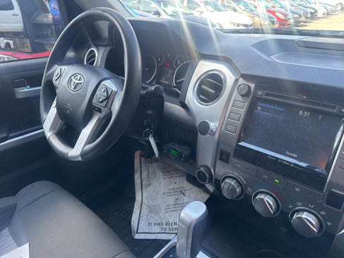 Used 2015 Toyota Tundra SR5 image 16
