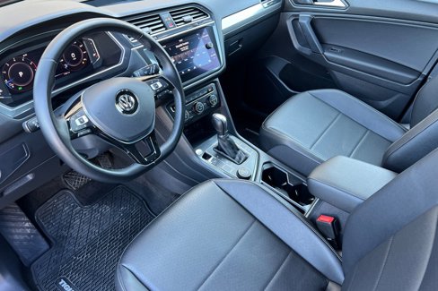 Used 2019 Volkswagen Tiguan SEL image 10
