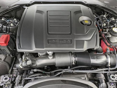 New 2024 Jaguar XF R-Dynamic SE image 18
