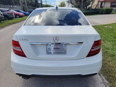 Used 2014 Mercedes-Benz C 250 Sedan image 12