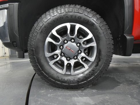 Used 2024 GMC Sierra 2500 SLE image 15