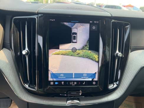 Certified 2025 Volvo XC60 B5 Ultra w/ Climate Package image 23