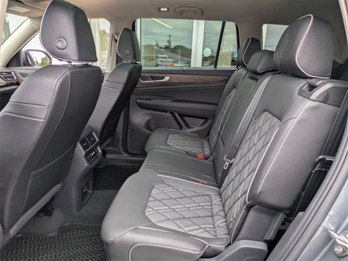 New 2025 Volkswagen Atlas SEL Premium R-Line image 29