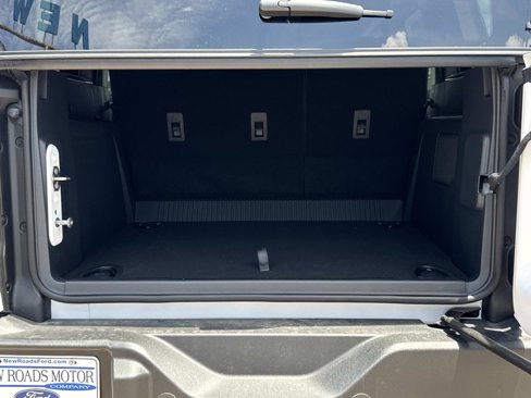 New 2025 Ford Bronco Outer Banks w/ Sasquatch Package image 6