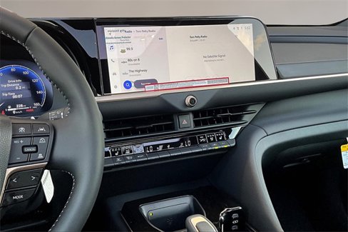 New 2026 Toyota Crown image 7