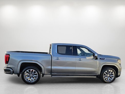 Used 2023 GMC Sierra 1500 Denali w/ Denali Reserve Package image 4
