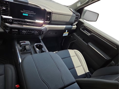 New 2026 Chevrolet Silverado 1500 LTZ w/ LTZ Premium Package image 12