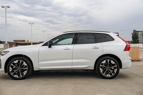 New 2026 Volvo XC60 B5 Plus w/ Protection Package Premier image 8