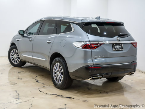 Used 2024 Buick Enclave Premium image 10