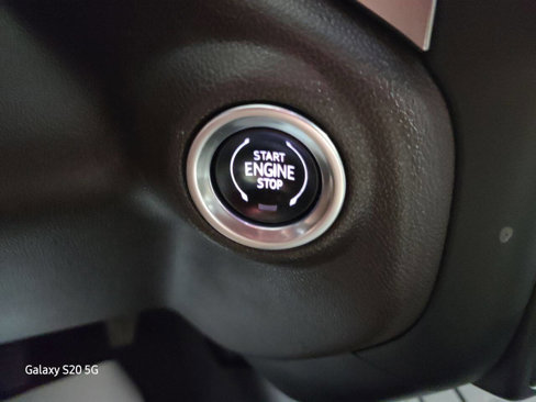 Used 2020 Chevrolet Silverado 1500 LT w/ All-Star Edition image 29