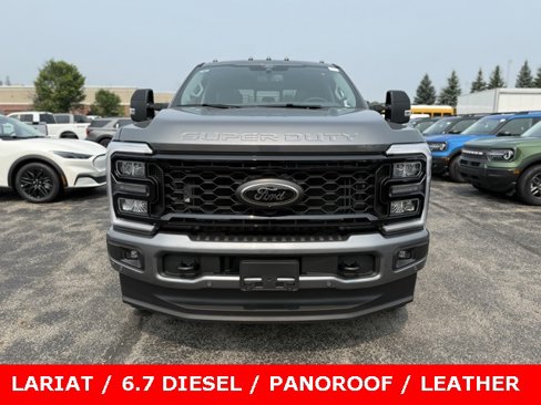 New 2025 Ford F250 Lariat image 2