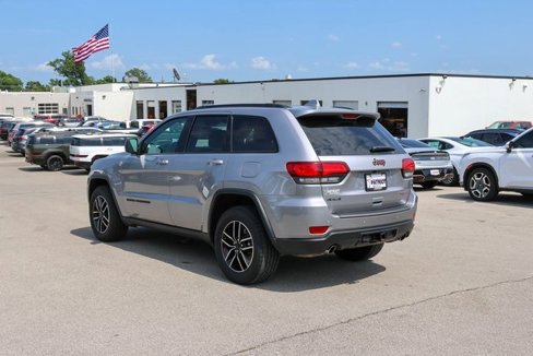Used 2021 Jeep Grand Cherokee Trailhawk image 5