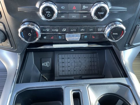 New 2025 Ford F150 Lariat w/ Equipment Group 502A High image 19